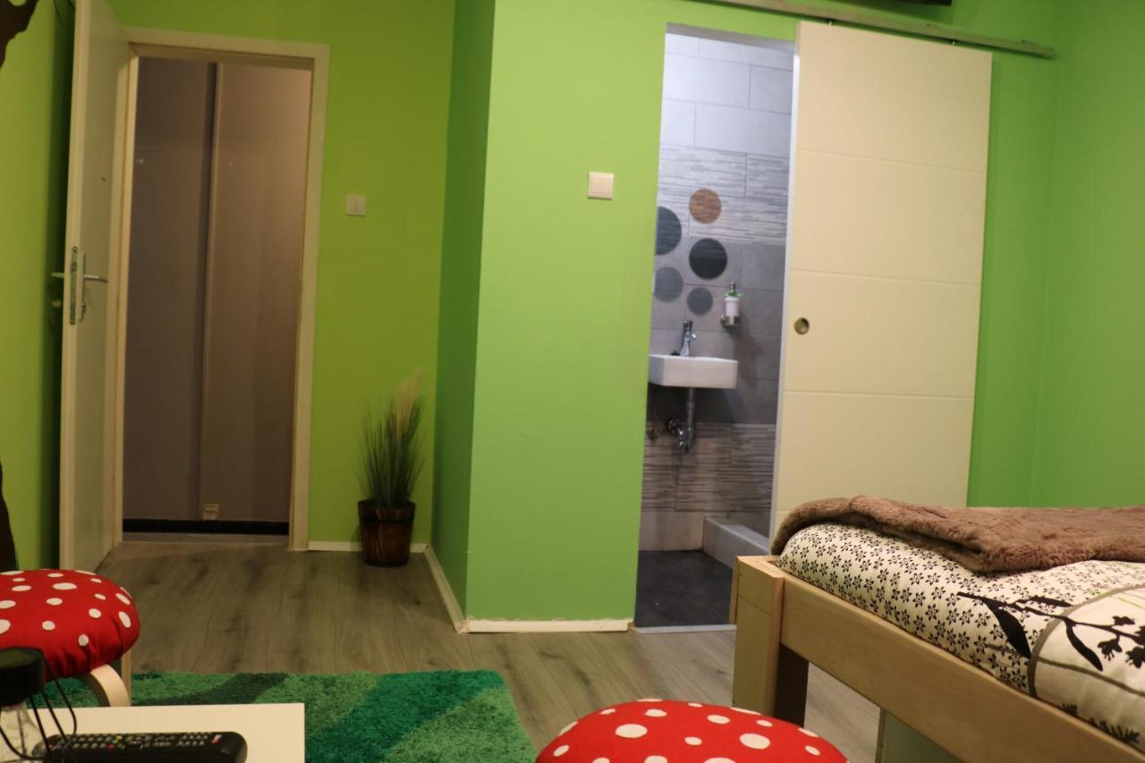 Fancy Hostel Zagreb Exterior foto